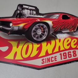HOT WHEELS DECOR.