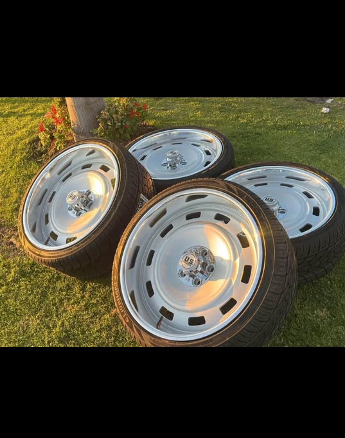 WHEELS US MAGS 22” SCOTTSDALE STAGGERED