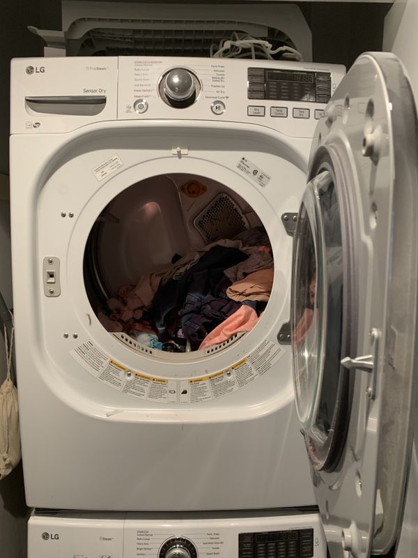 LG DLEX4270W Dryer / WM4270HWA Washer Stackable for Sale in Miami, FL