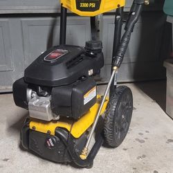 DEWALT 3300 PSI Pressure Washer Machine and  Wand