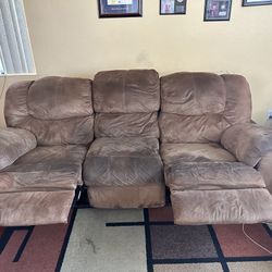 FREE Reclinable couches