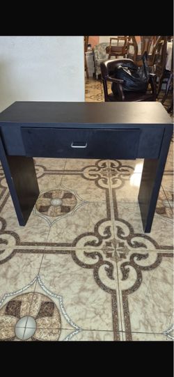 Small  Computer desk