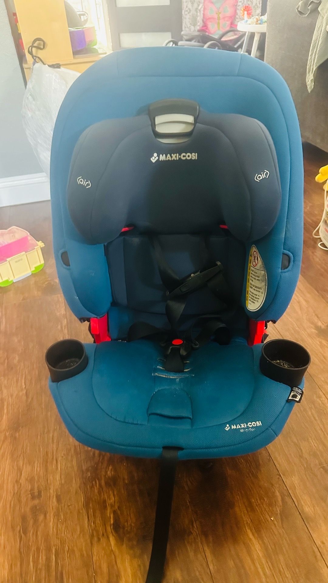 Maxi-Cosi Convertible Car Seat – Blue – Good Condition – $50