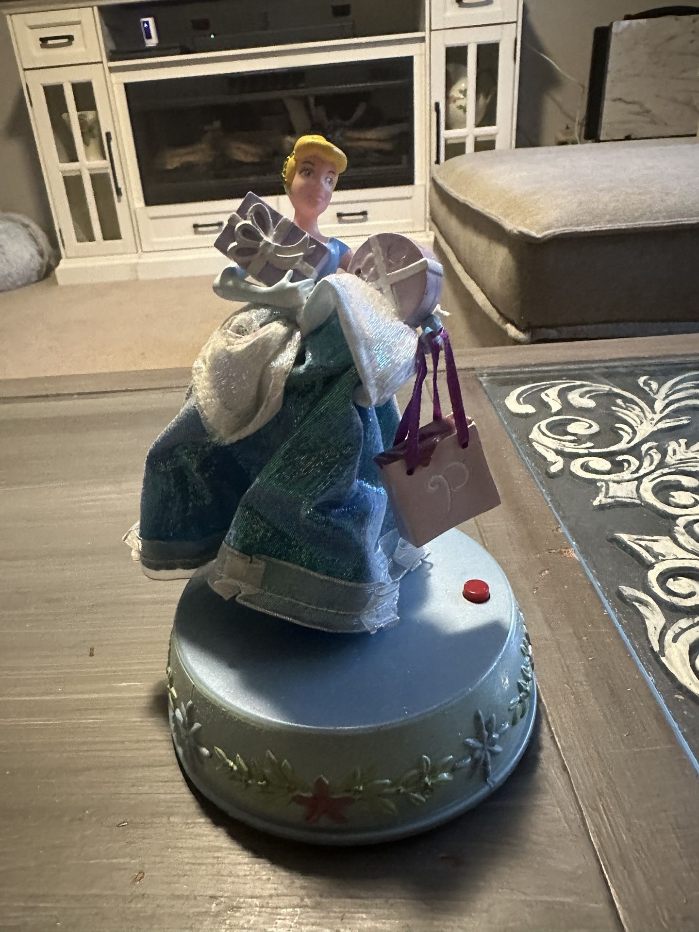 Cinderella Musical Spinning Figure