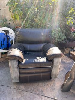 Recliner chair