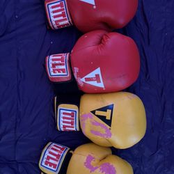 24 oz Sparring Title Boxing Gloves