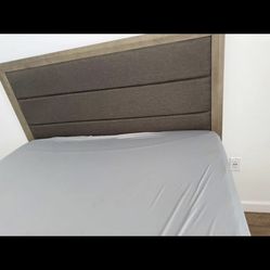 Mattress / Box spring / Frame 