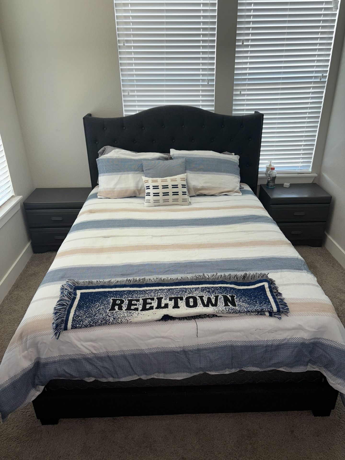 Queen Size Bed Set