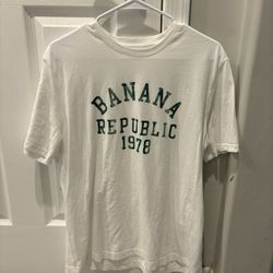 Banana Republic T-Shirt