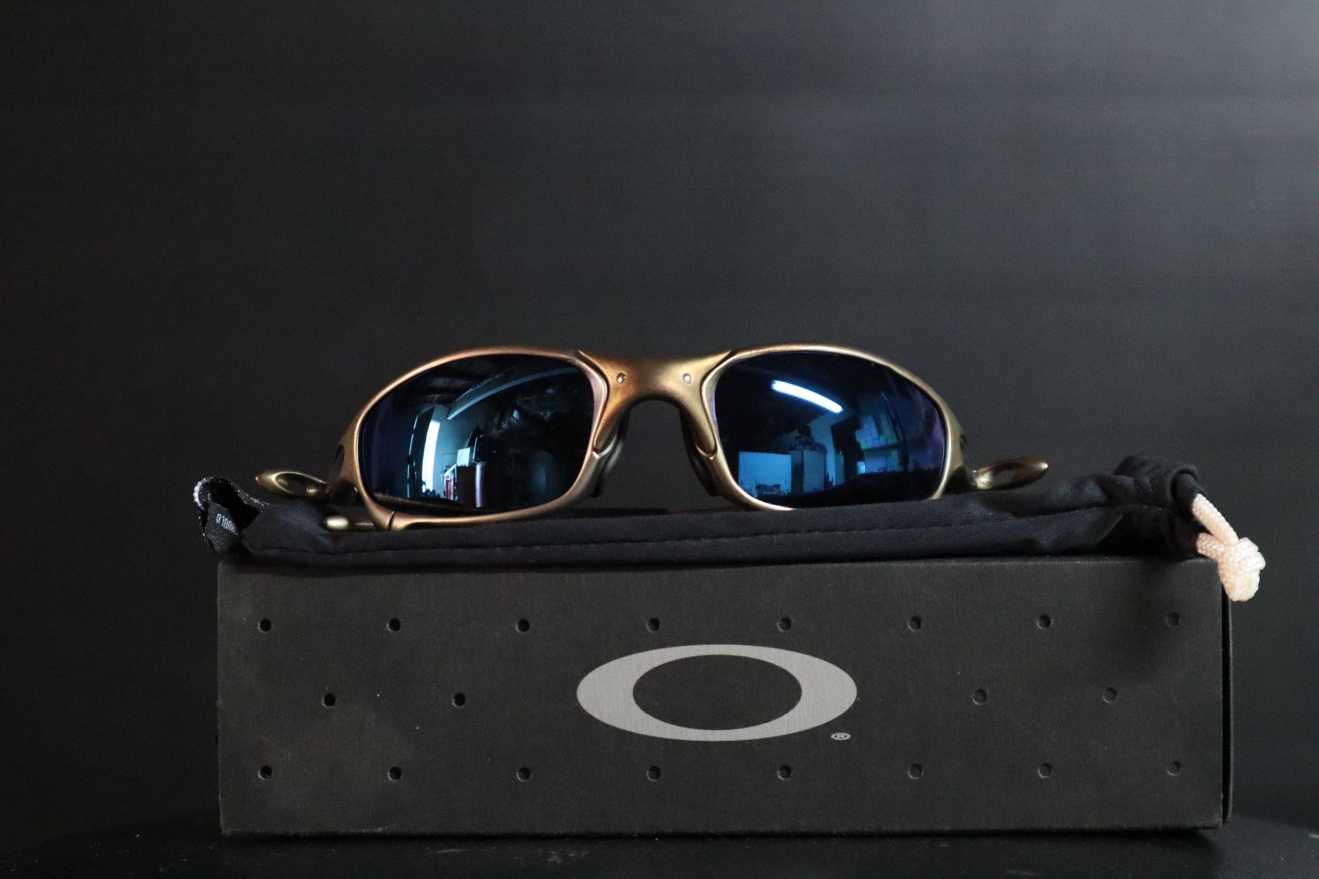 Oakley x Metal Ichiro Juliet 1st Edition Vintage Sunglasses - RARE