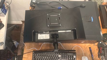 27” Acer gaming monitor