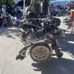 2010-2012 Infiniti G25 Engine