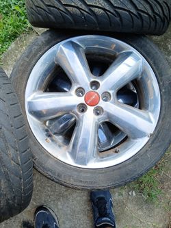 17" Rims And Tires PT Cruiser
