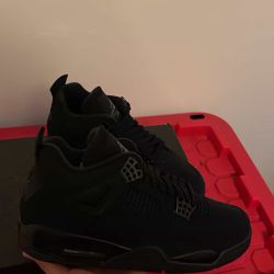 Jordan 4 Black Cats 