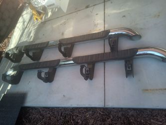 Truck steps