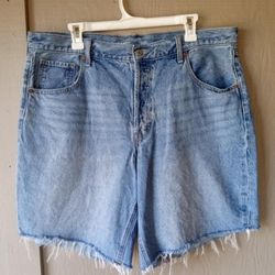 WOMEN'S SIZE 14 MID RISE BAGGY JEAN SHORTS 