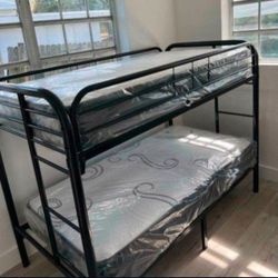 NEW TWIN/ TWIN BUNKBED WITH MATTRESSES 