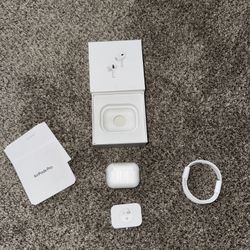 Airpods 2nd Generation Usb Type C, noise cancellation. authentic last image is recipt!!!