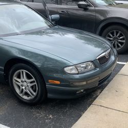 2000 Mazda Millenia
