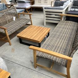 Chaise Lounge