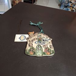Blue Sky Clayworks By Heather Goldminc " Gardeners Cottage " Plaque In Porcelain With Original Tag 6" X 5"