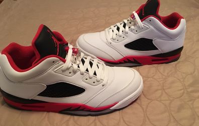 Jordan 5 low Fire Red 🔥 size 11