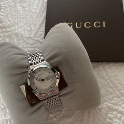 Gucci Women Watch