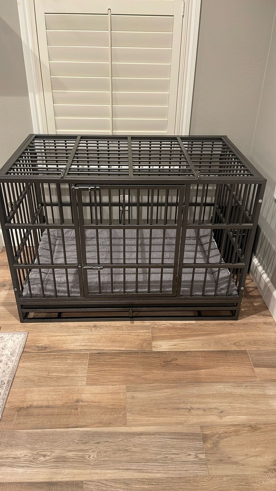Large dog crate