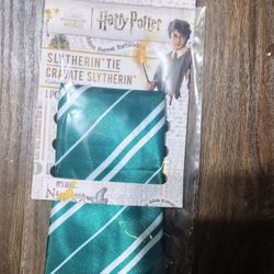 NEW Universal Harry Potter Slytherin Tie
