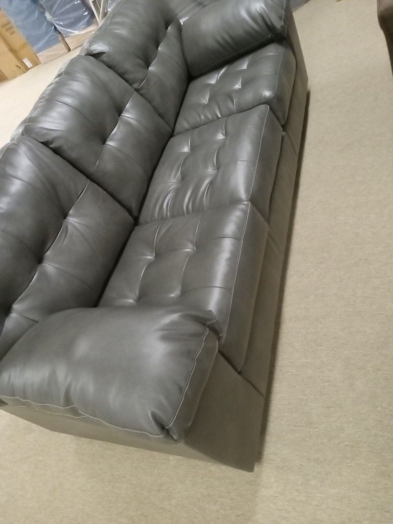 Leather Luxury Tufted Couch And Loveseat