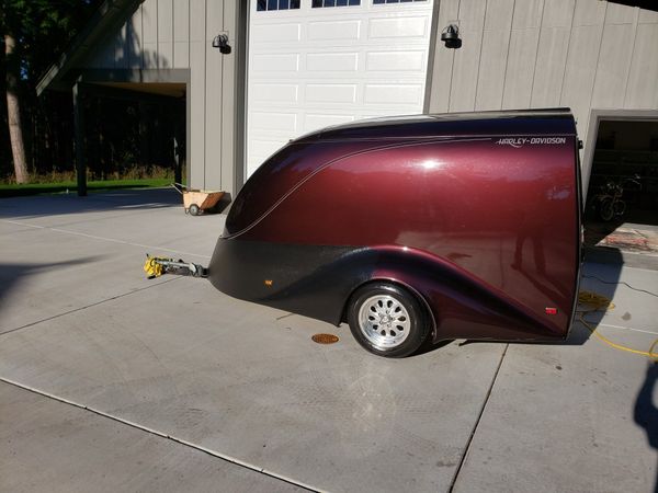 Excalibur fiberglass enclosed motorcycle trailer for Sale in Tacoma, WA