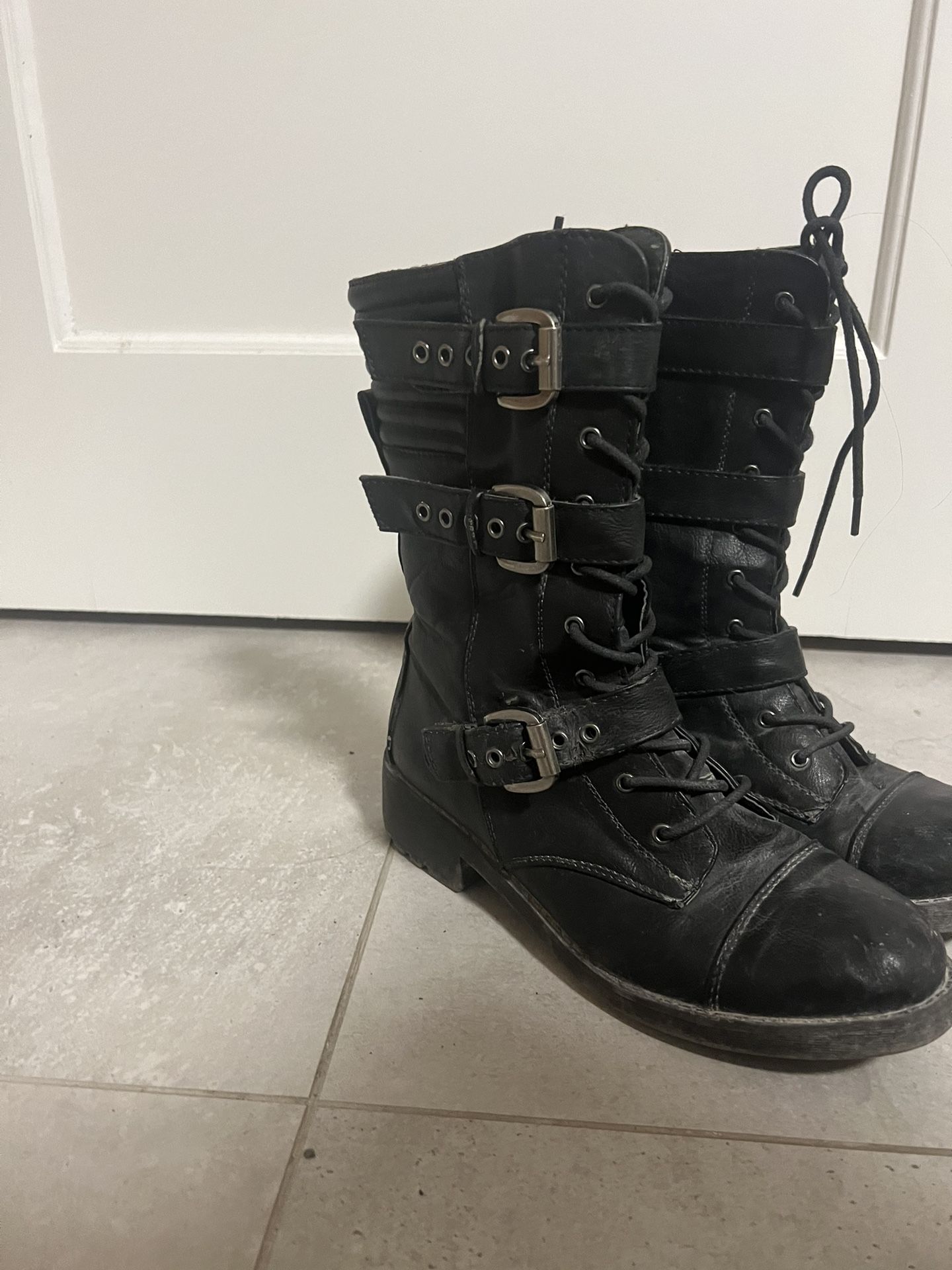 Combat Boots 7 or 7.5 Burning Man playa