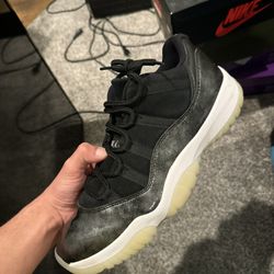 Jordan 11 Low Baron