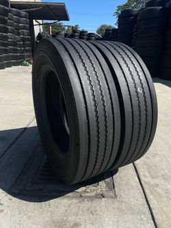 2 MICHELIN AGILIS HD 225/70R19.5 USED COMMERCIAL TIRES – PICKUP ONLY