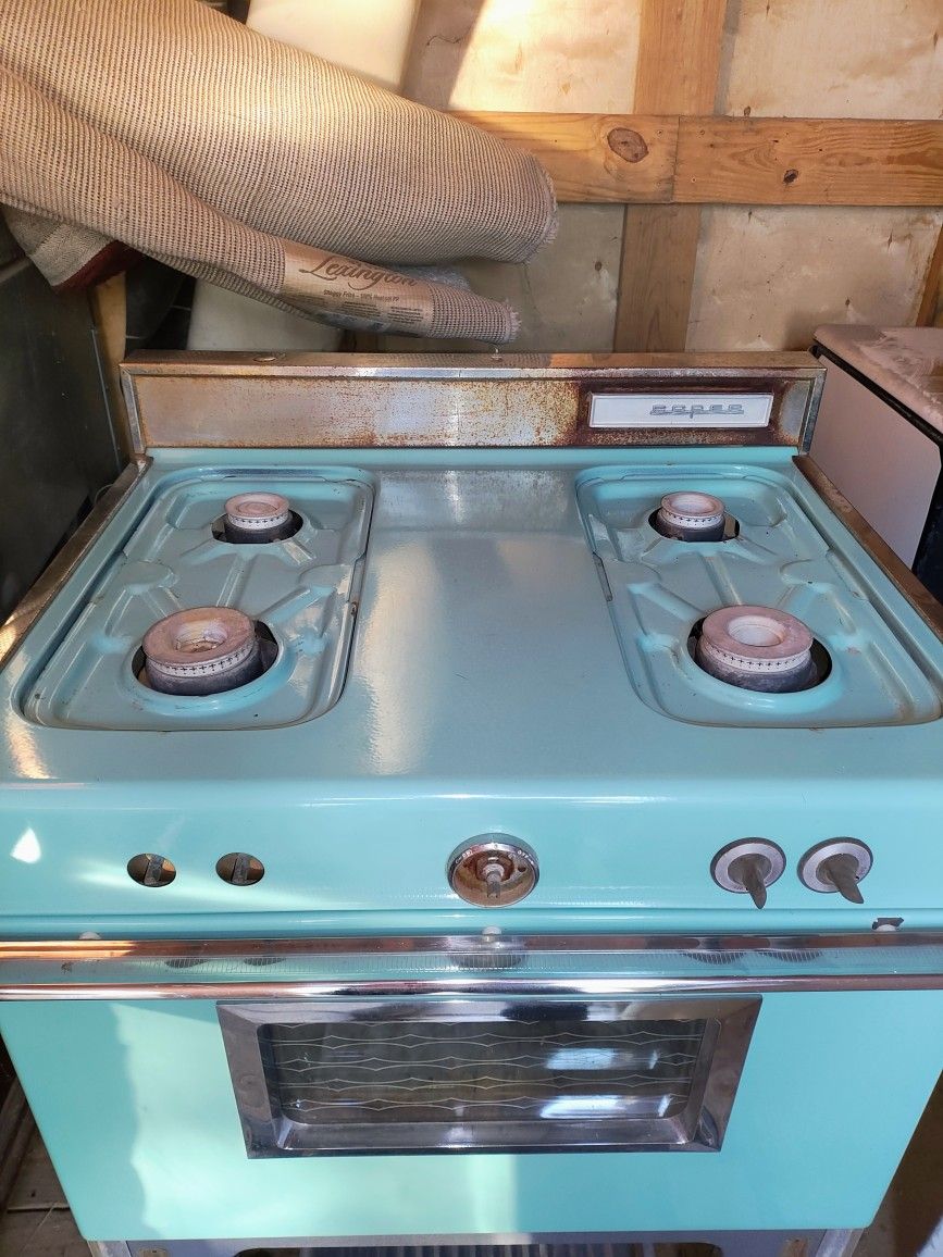 1959 Dixie Stove Antique