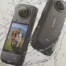 Insta360 X4
