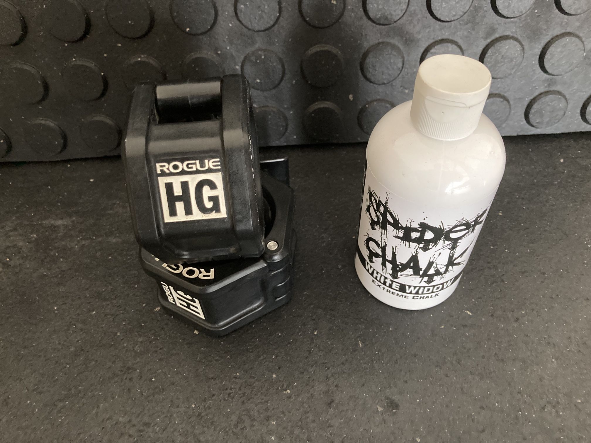 Rogue Barbell Collars, Liquid Hand Chalk, Wrist Wraps