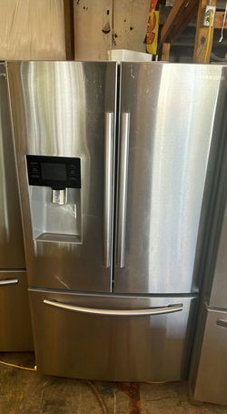 Modern Samsung French Door Refrigerator with Water Dispenser