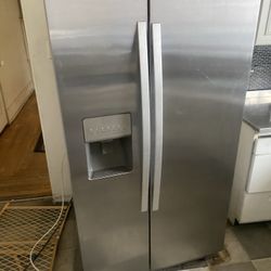 Whirlpool Refrigerator 