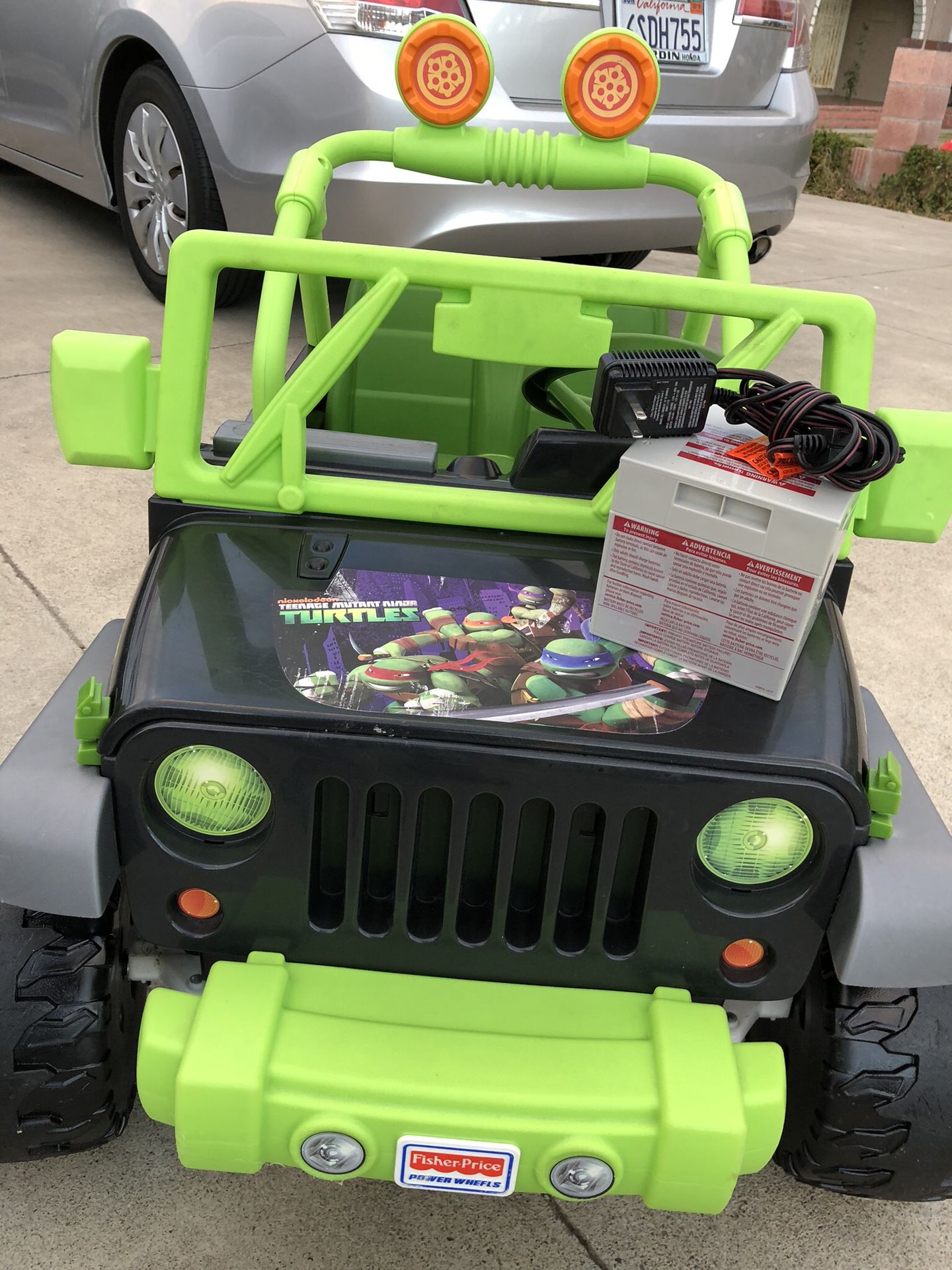 Ninja Turtle Jeep Wrangler 12volt electric kids ride on cars power wheels