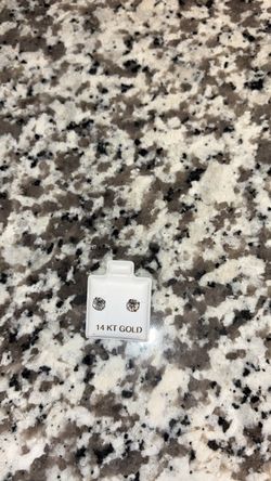 earring