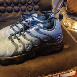 Nike Air Max Plus NEW