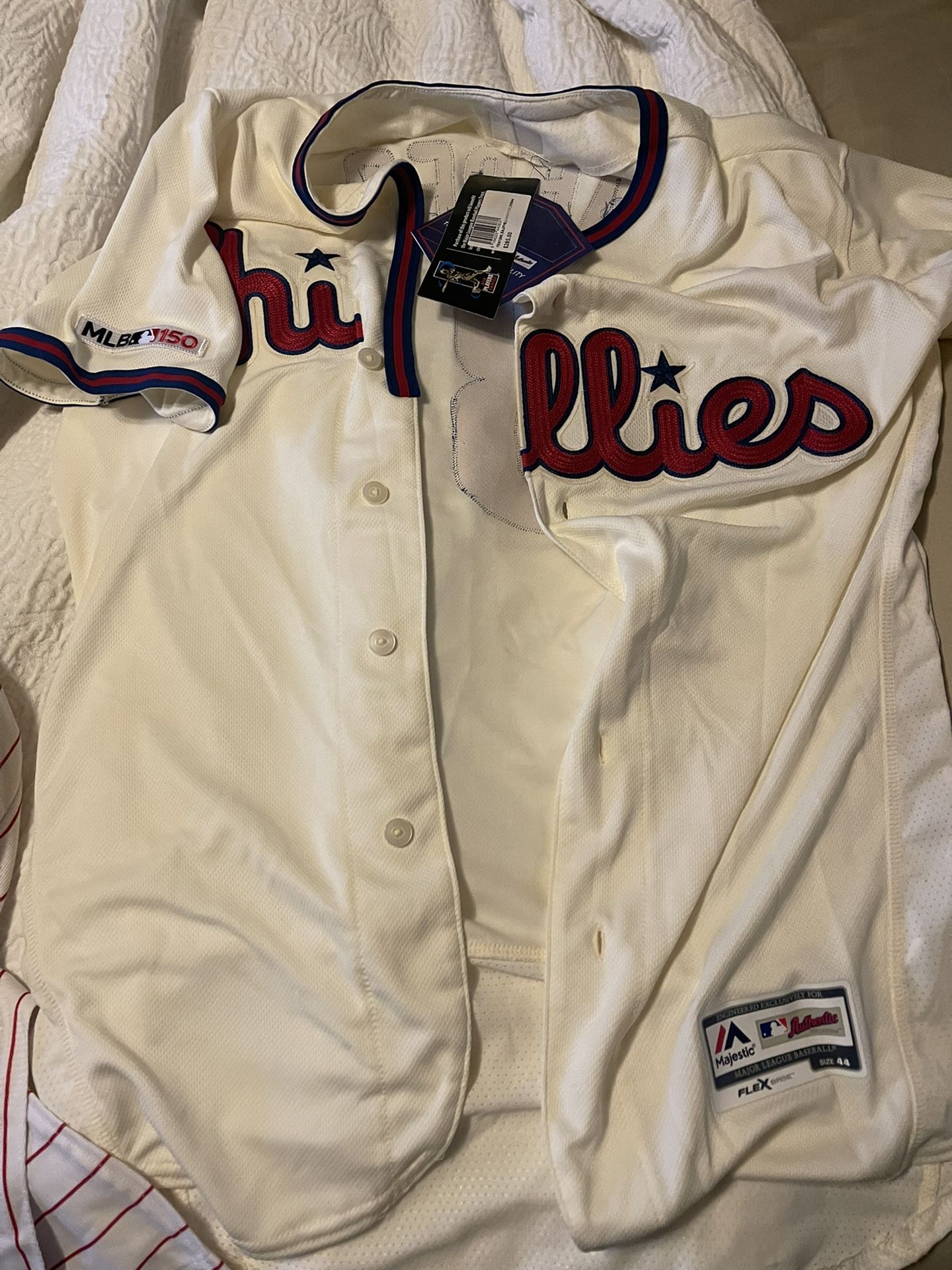 Phillies Jersey Size Large Men's