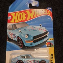Hot Wheels Datsun 240Z Art Cars Series 