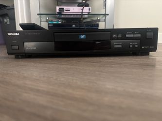 Toshiba ColorStream dvd w/ remote