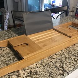 Foldable Bamboo Bathtub Caddy Tray - Expandable to  3 Ft. Excellent Condition 
