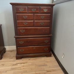 Dresser  Oak Wood 