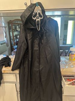Ghostface Scream Halloween Costume with Mask