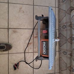 Ridge Wet Tile Saw