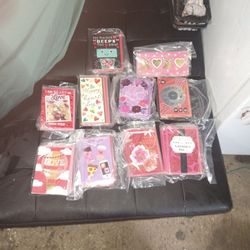 Valentine Day Handmade Cards In Stores 5- 15$